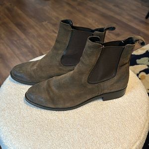 Thursday Chelsea Boots